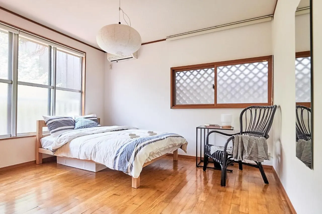 Villa Shibuya Tokyo 0*,