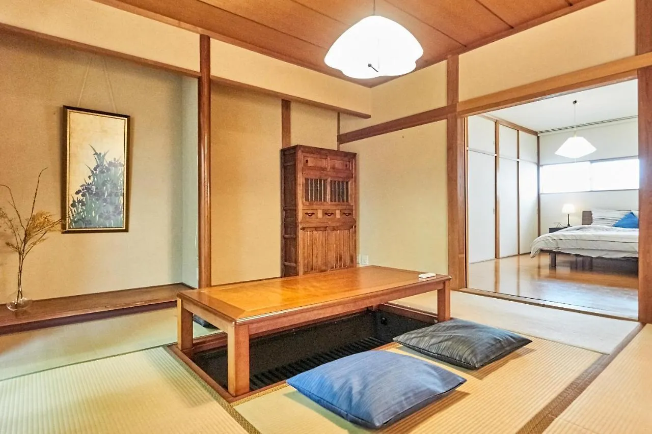 Villa Shibuya Tokyo 0*,
